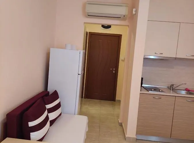 Kristal Park 322 Hotell Slăntjev Brjag
