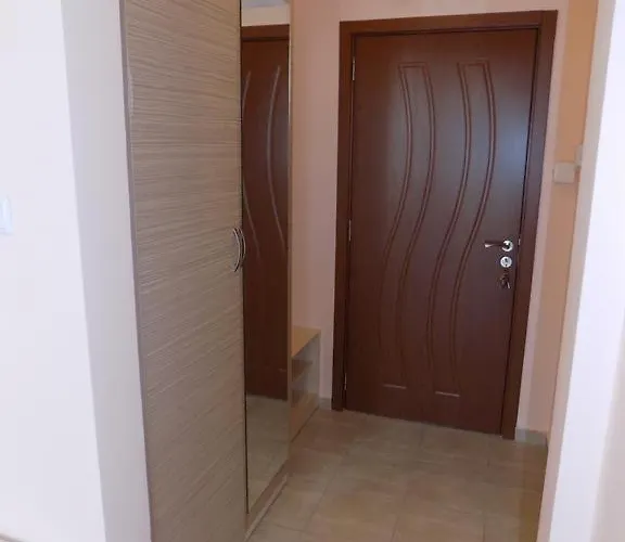 Kristal Park 322 Hotell *